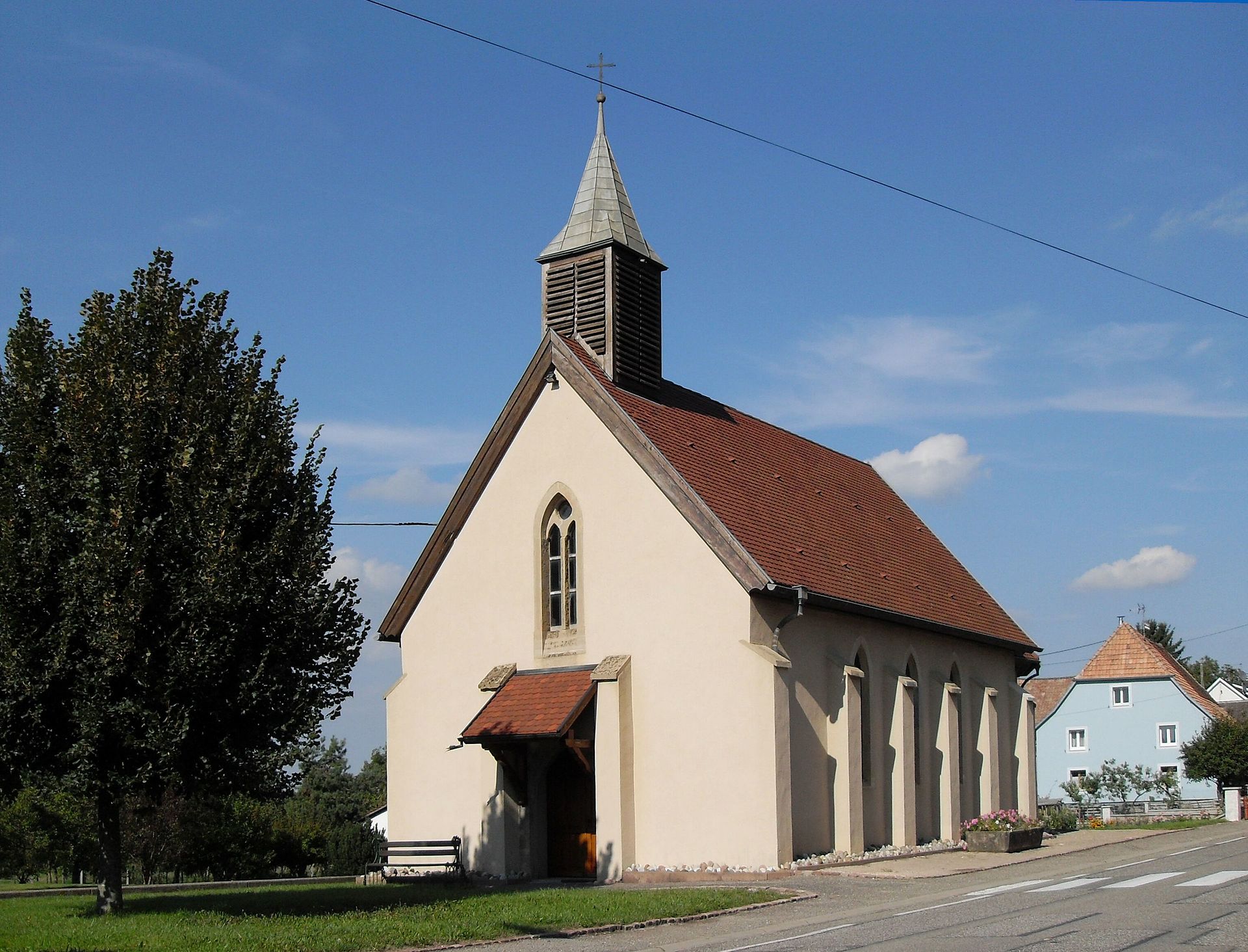 La Chapelle aux Trois chênes